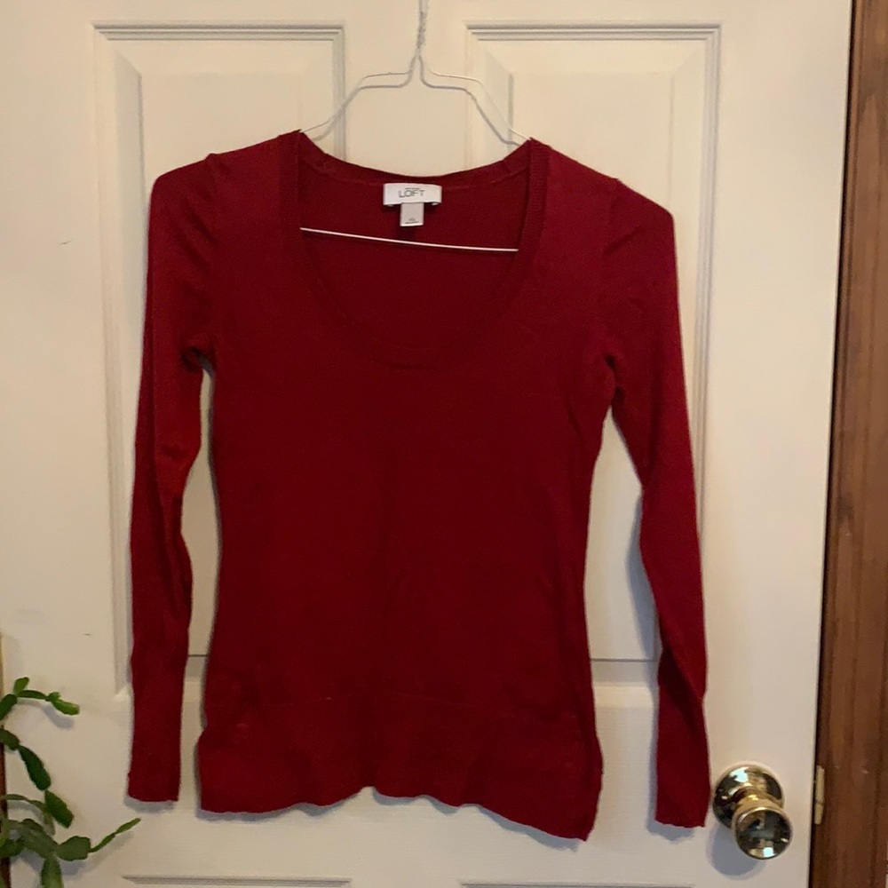 Lightweight sweater top